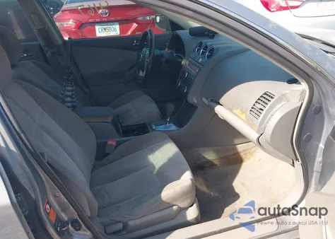 2008 Nissan Altima 2.5 S z USA, uszkodzony, nr VIN 1N4AL21E58C135718